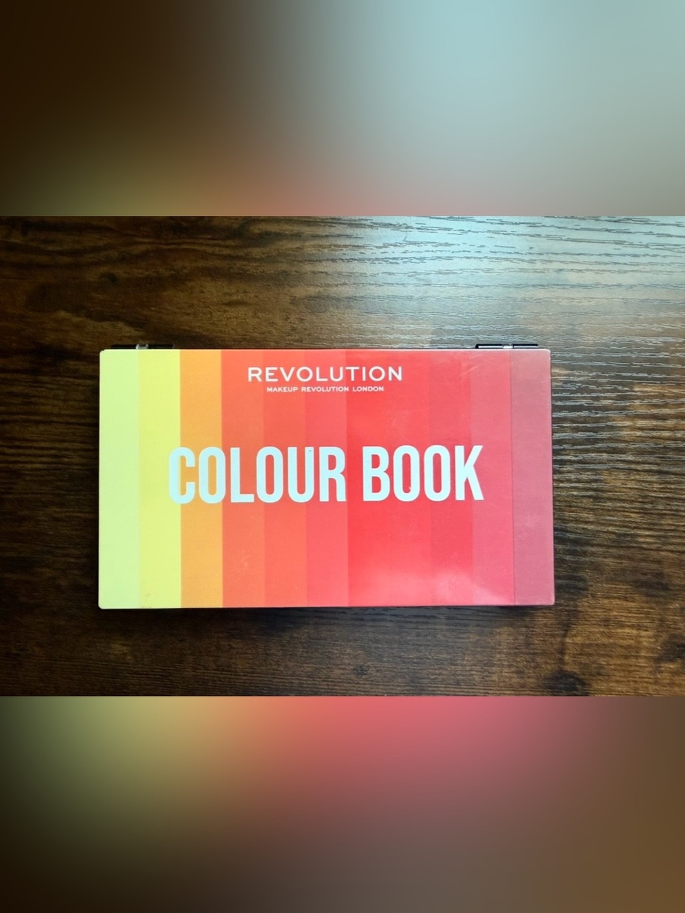 Revolution Colour Book CB03 Eyeshadow Palette